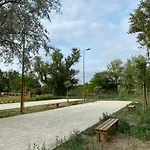 Agence Jf Immo-t2 Climatise 4 Pers Avec Terrasse Vue Campagne Piscine Et Parking V0773 فيا