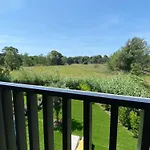 شقة Agence Jf Immo-t2 Climatise 4 Pers Avec Terrasse Vue Campagne Piscine Et Parking V0773 فيا