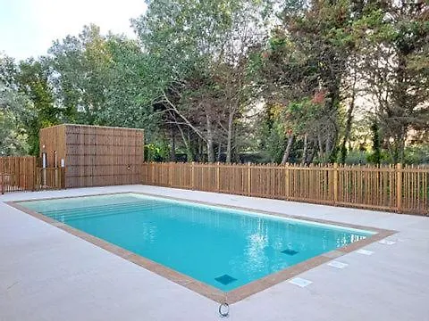 T2 Climatise 4 Pers Avec Terrasse Vue Campagne Piscine Et Parking V0773